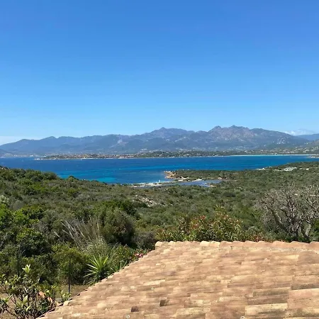 Capo Coda Cavallo 아파트 *